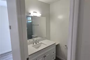 15417 15419 Tuba St, Mission Hills (San Fernando), CA 91345 - Photo 20