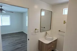 15417 15419 Tuba St, Mission Hills (San Fernando), CA 91345 - Photo 14