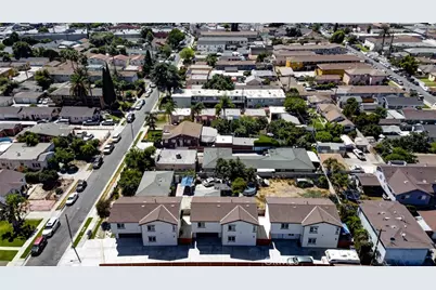 3409 Elizabeth Avenue, Lynwood, CA 90262 - Photo 40