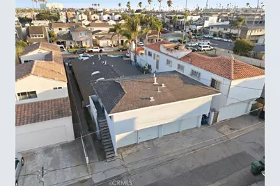 215 Detroit Avenue, Huntington Beach, CA 92648 - Photo 10