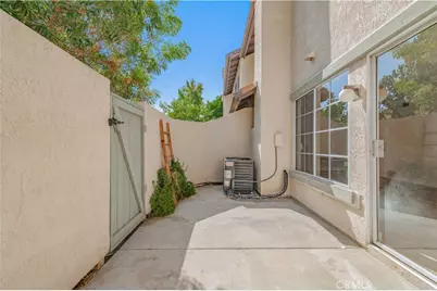 107 Oxford #34, Irvine, CA 92612 - Photo 14