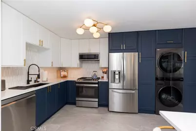 659 E Lee, Azusa, CA 91702 - Photo 2