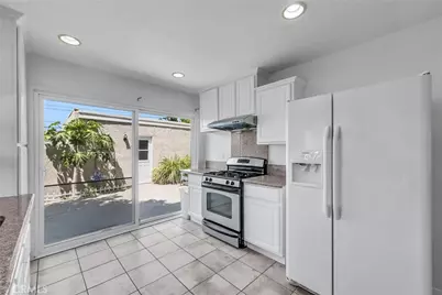 2142 W Liverpool Lane, Anaheim, CA 92804 - Photo 6