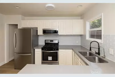 8022 Artesia, Buena Park, CA 90621 - Photo 4