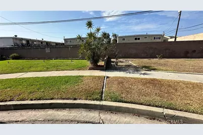 6651 Coronado, Long Beach, CA 90805 - Photo 32