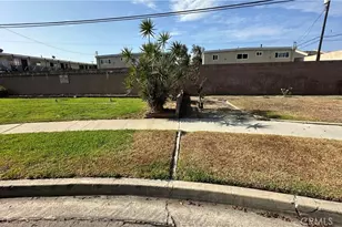 6651 Coronado, Long Beach, CA 90805 - Photo 32