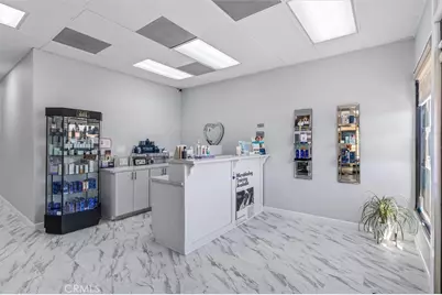 5642 211 E La Palma Avenue, Anaheim Hills, CA 92807 - Photo 2