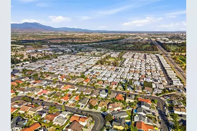14902 Dahlquist, Irvine, CA 92604 - Photo 40