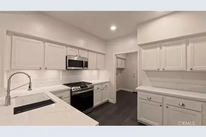 301 Terra Bella, Irvine, CA 92602 - Photo 8