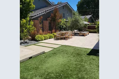 17 Rippling Stream, Irvine, CA 92603 - Photo 2