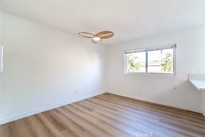 8851 Independence Avenue #Apt 33, Los Angeles, CA 91304 - Photo 10