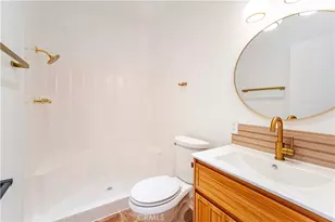 8851 Independence Ave #33, Los Angeles, CA 91304 - Photo 30