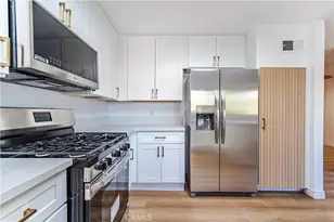 8851 Independence Ave #33, Los Angeles, CA 91304 - Photo 16