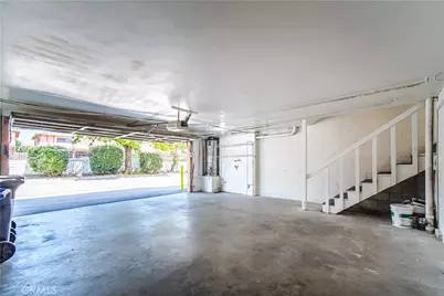 8851 Independence Avenue #Apt 33, Los Angeles, CA 91304 - Photo 36