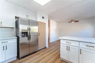 8851 Independence Ave #33, Los Angeles, CA 91304 - Photo 16