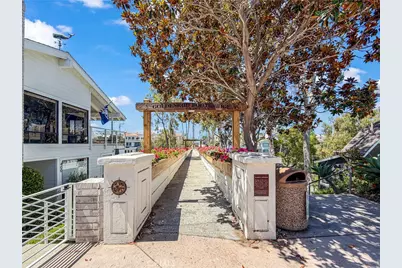 429 Goldenrod, Corona del Mar, CA 92625 - Photo 24