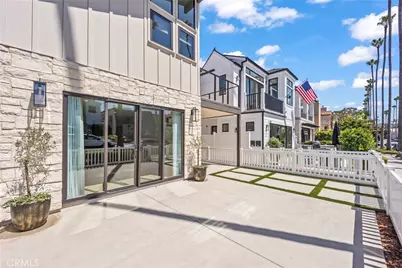 429 Goldenrod, Corona del Mar, CA 92625 - Photo 22