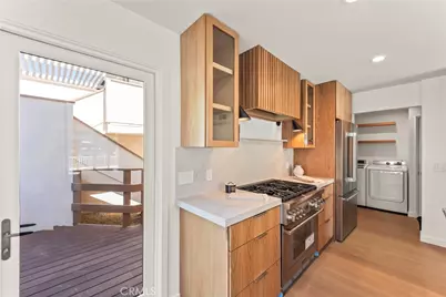 429 Goldenrod, Corona del Mar, CA 92625 - Photo 8