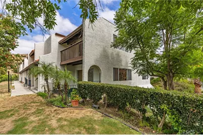 9350 Via Monique, Los Angeles, CA 91504 - Photo 2