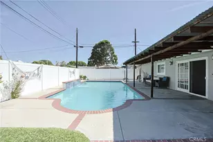 16682 Charles, Huntington Beach, CA 92647 - Photo 32