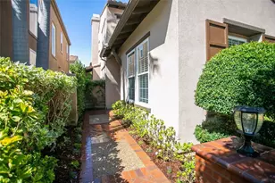 31 Dinuba, Irvine, CA 92602 - Photo 2