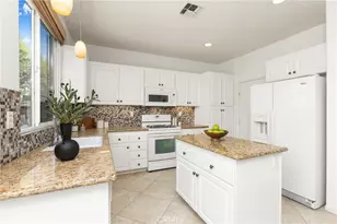 223 Sparkleberry Ave, Orange, CA 92865 - Photo 2