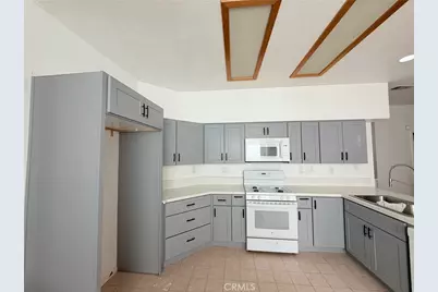 36547 Caleandra Street, Palmdale, CA 93552 - Photo 4
