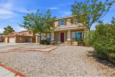15290 Alexandria, Adelanto, CA 92301 - Photo 2