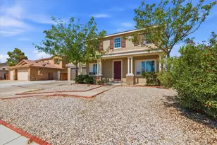 15290 Alexandria, Adelanto, CA 92301 - Photo 2