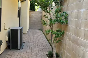 56 Island Coral, Irvine, CA 92620 - Photo 12