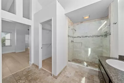 27 Almeria, Irvine, CA 92614 - Photo 22
