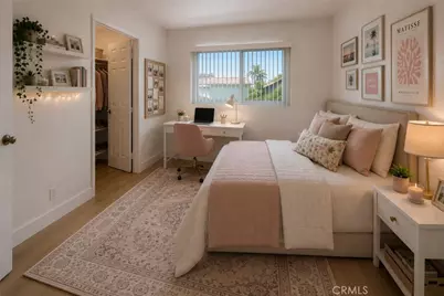 27 Almeria, Irvine, CA 92614 - Photo 24