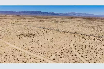 5200 Godwin Road, 29 Palms MCB, CA 92277 - Photo 16