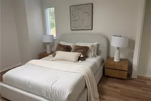 1091 Stone Brook Ln, Costa Mesa, CA 92627 - Photo 40