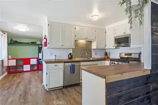 31472 Panorama Dr, Running Springs, CA 92382 - Photo 8