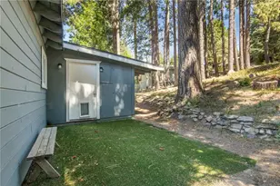 31472 Panorama Dr, Running Springs, CA 92382 - Photo 34
