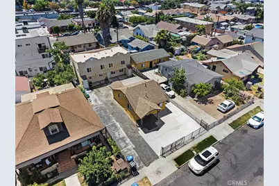 130 W 85th, Los Angeles, CA 90003 - Photo 30