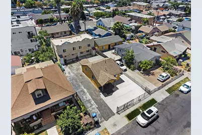 130 W 85th, Los Angeles, CA 90003 - Photo 28