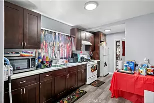 130 W 85th, Los Angeles, CA 90003 - Photo 4