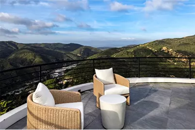 1425 Skyline Drive, Laguna Beach, CA 92651 - Photo 30