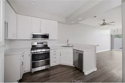 28392 Klondike Drive, Lake Forest, CA 92679 - Photo 10