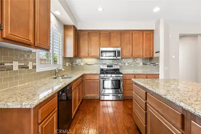 35672 Loggins Court, Winchester, CA 92596 - Photo 6
