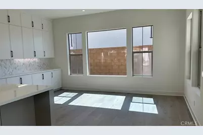 127 Campion, Irvine, CA 92618 - Photo 4