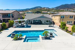 2627 Chad Zeller, Corona, CA 92882 - Photo 36