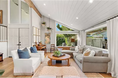 8239 Sugarman Drive, La Jolla, CA 92037 - Photo 4
