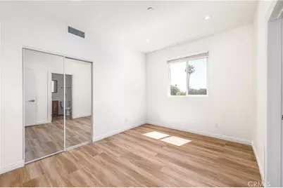 127 133 E 88th, Los Angeles, CA 90003 - Photo 10