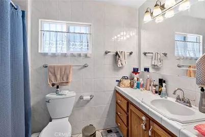 2211 Angela, Pomona, CA 91766 - Photo 18