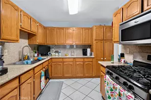 2211 Angela, Pomona, CA 91766 - Photo 14