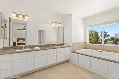 21151 Wood Hollow Lane, Rancho Santa Margarita, CA 92679 - Photo 40