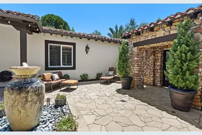 36690 Calle De Lobo, Murrieta, CA 92562 - Photo 10